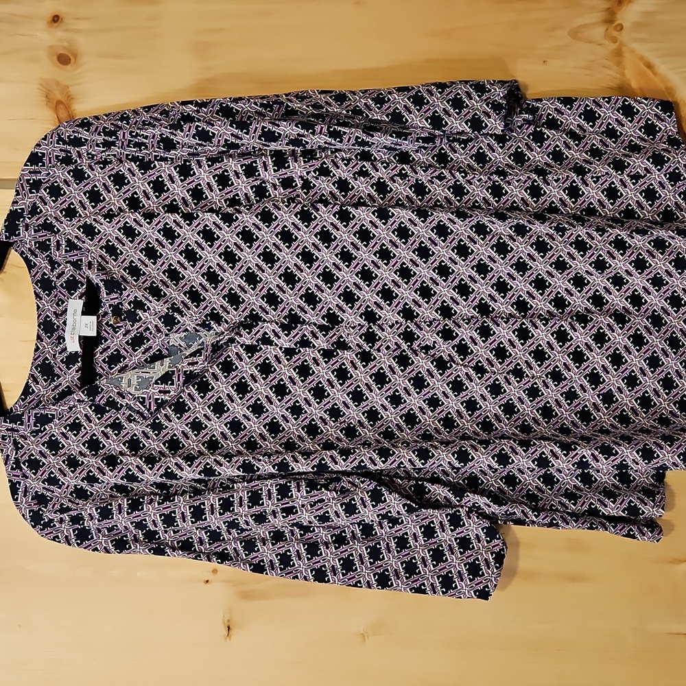 Liz Claiborne 2X Black and Pink Geometric Blouse EUC